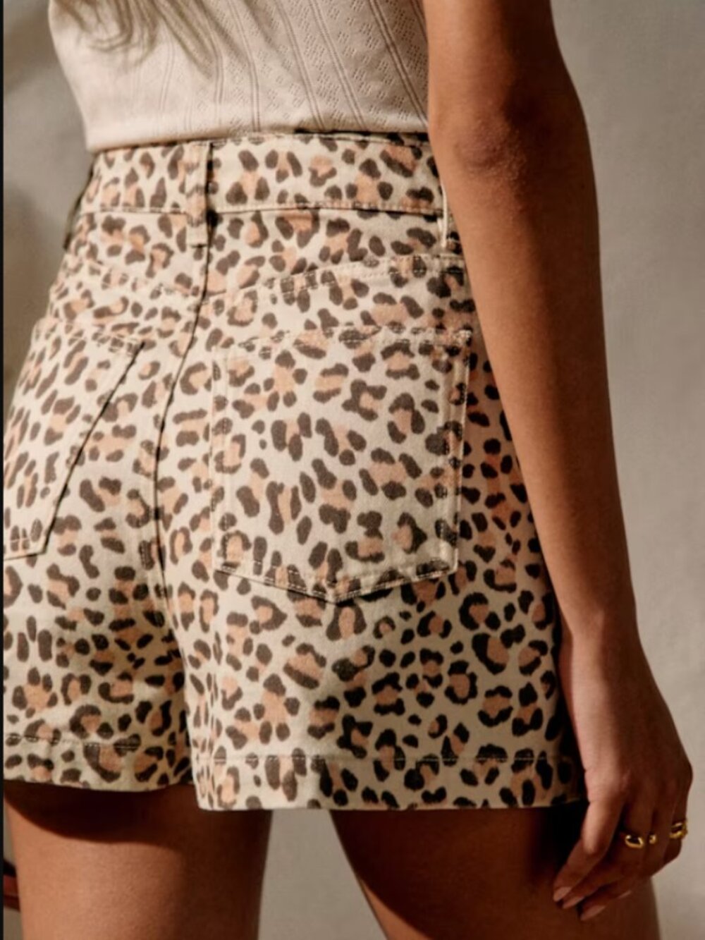 Sezane Women's Le City Shorts Leo Blond Size 38 (US 6) High Rise Leopard Print